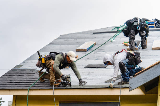 Professional Gutter Installation technician working in East Hartford, CT